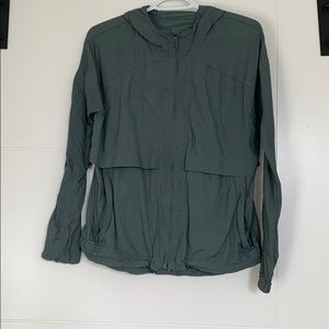 Lululemon Windbreaker